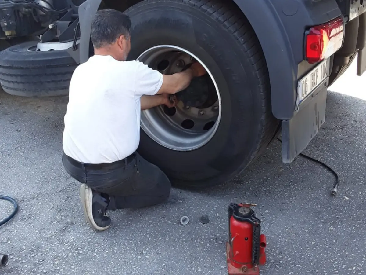 Çamlıdere Oto Lastikçi